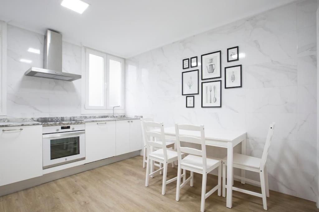 Alhondiga Flat By Next Stop Bilbao Zewnętrze zdjęcie