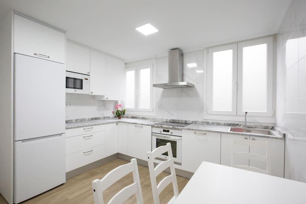 Alhondiga Flat By Next Stop Bilbao Zewnętrze zdjęcie